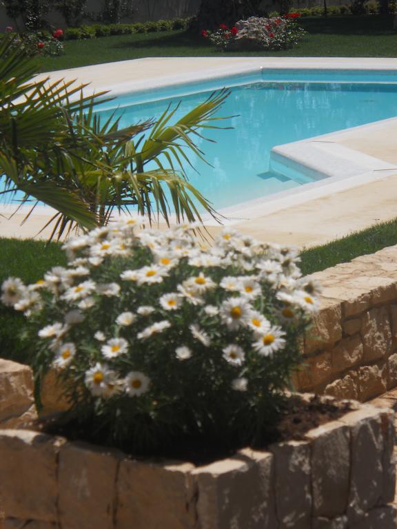 Il Giardino Dei Carrubi Villa Доналуката Екстериор снимка