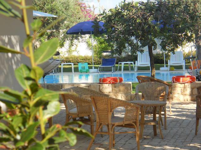 Il Giardino Dei Carrubi Villa Доналуката Стая снимка