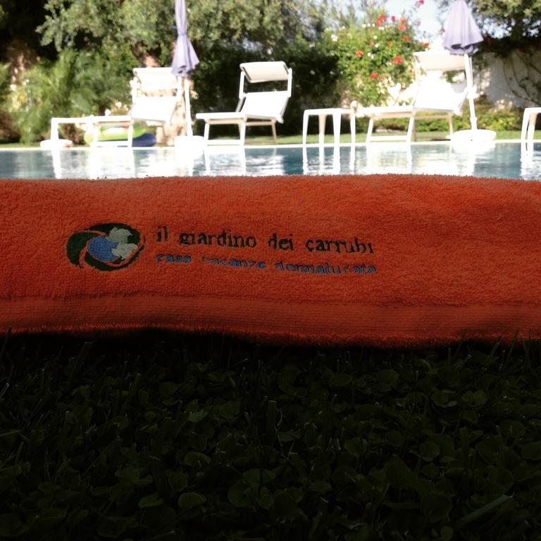 Il Giardino Dei Carrubi Villa Доналуката Екстериор снимка